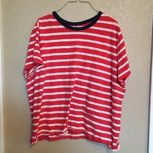 Old Navy t-shirt